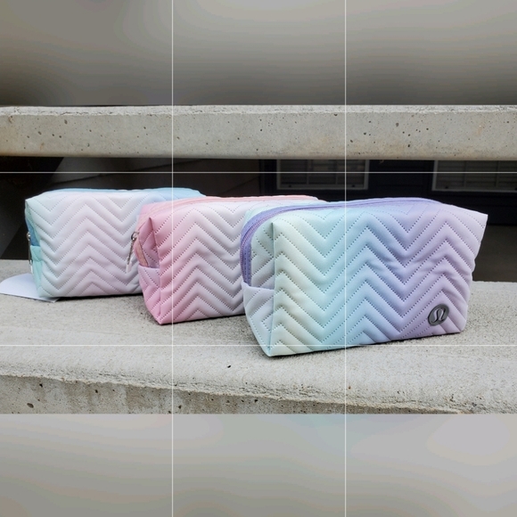Ombre Perfection Cosmetic Bag - Picture 1 of 4